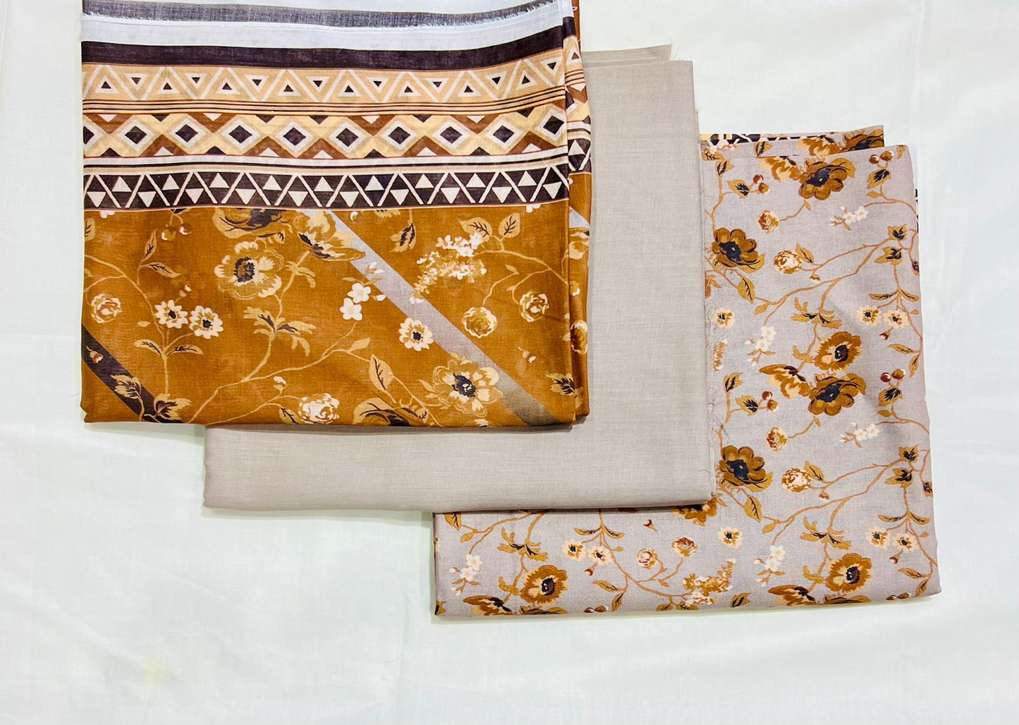 sahara lawn suit 3pc print